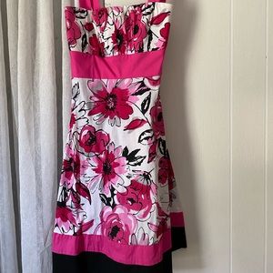 Women’s size small dress